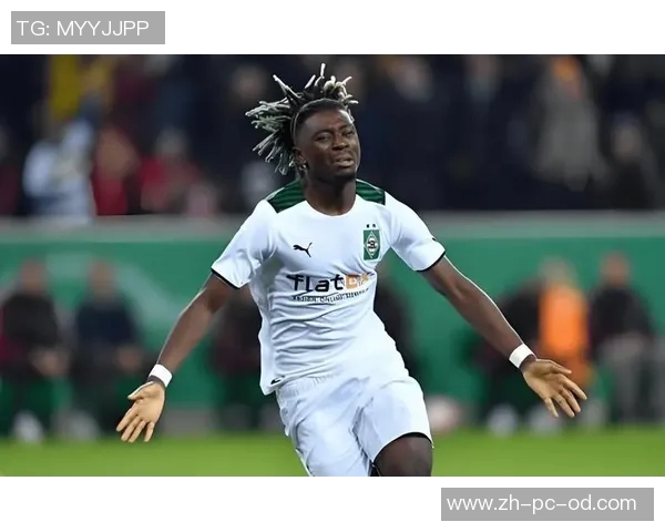 门兴格拉德巴赫与皇家马德里激战正酣精彩瞬间回顾与战术分析 门兴格拉德巴赫与皇家马德里激战正酣精彩瞬间回顾与战术分析